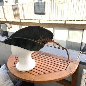 Robin Hood Suede Hat With Pheasant Feather